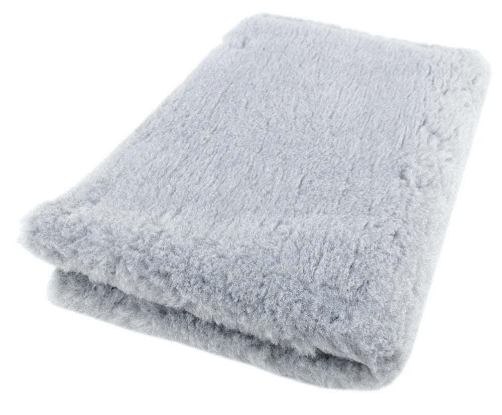 Foxy Fur makuualusta, Graniitti liukuesteellä